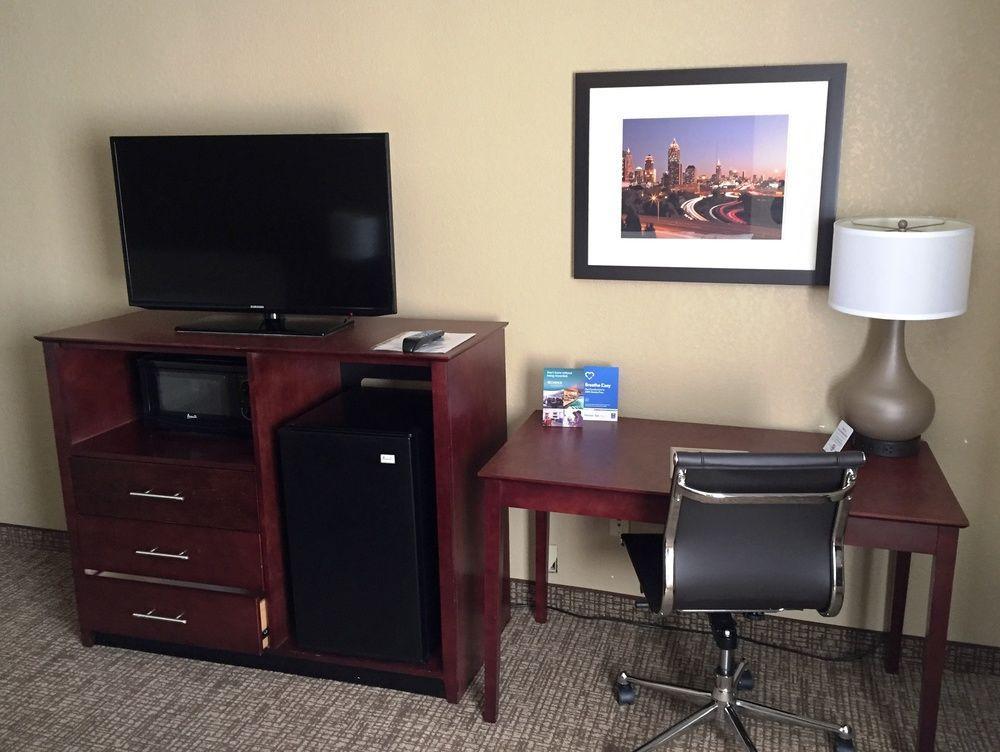 Comfort Inn Atlanta Downtown South Экстерьер фото