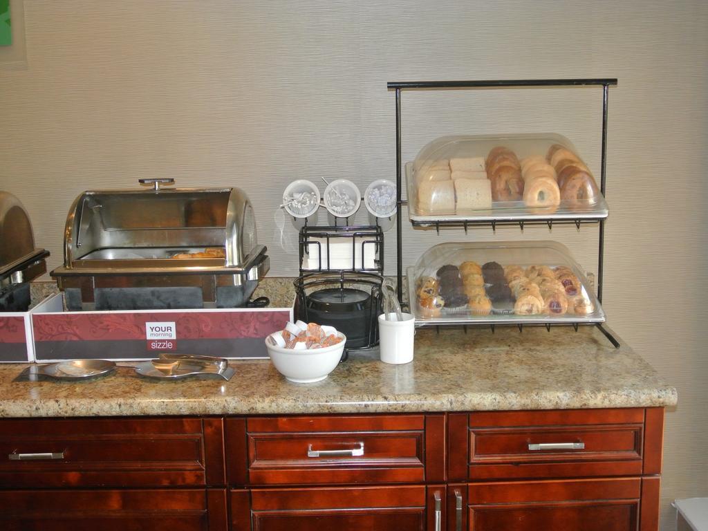 Comfort Inn Atlanta Downtown South Экстерьер фото